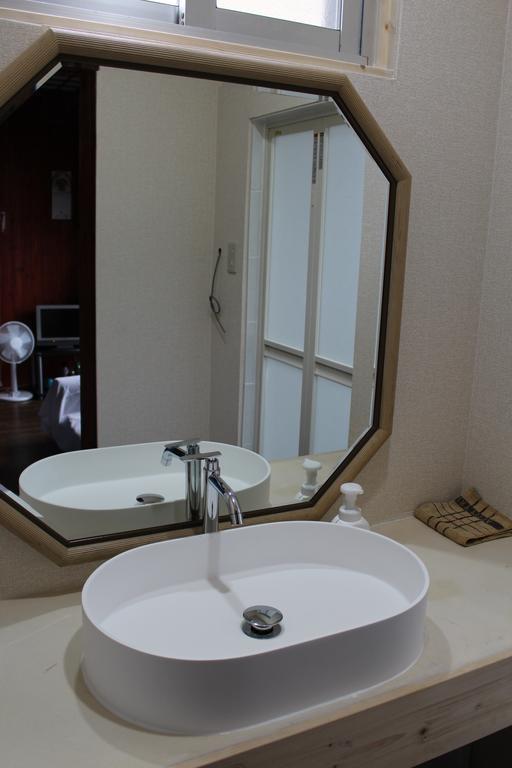 Guest House Miyakojima מראה חיצוני תמונה